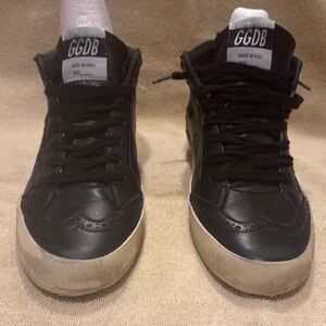 Golden Goose Size 37 Women’s Black Leather Mid Star Sneakers